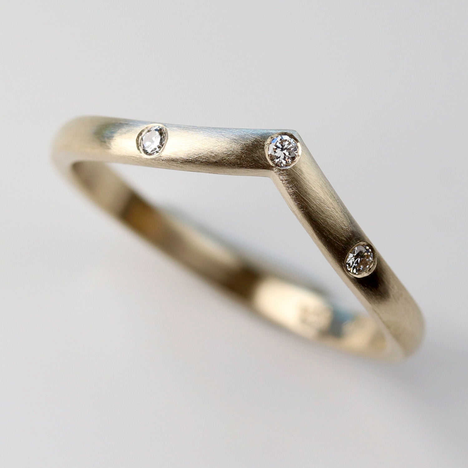Three Stone Low Dome V Contour Band